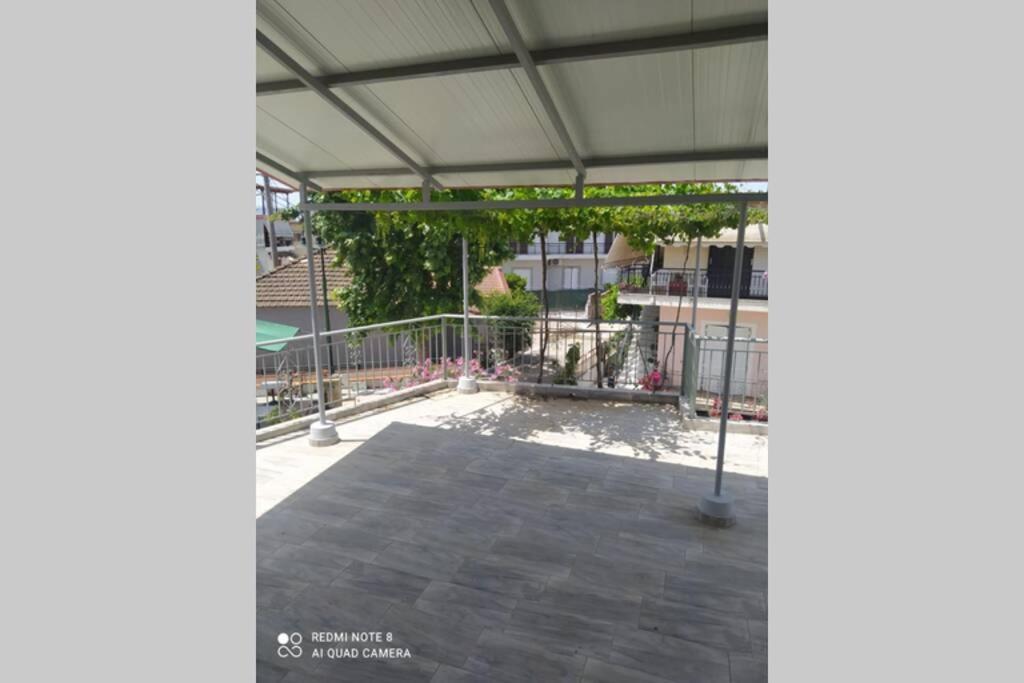 Just Constructed! Villa Gastouni ภายนอก รูปภาพ