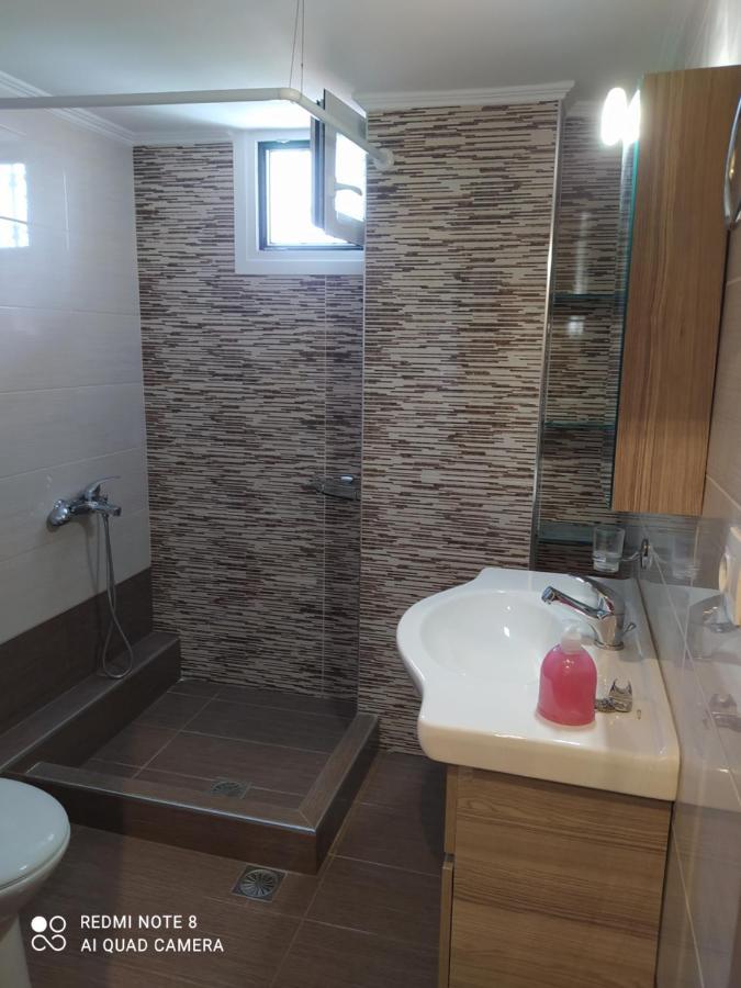 Just Constructed! Villa Gastouni ภายนอก รูปภาพ